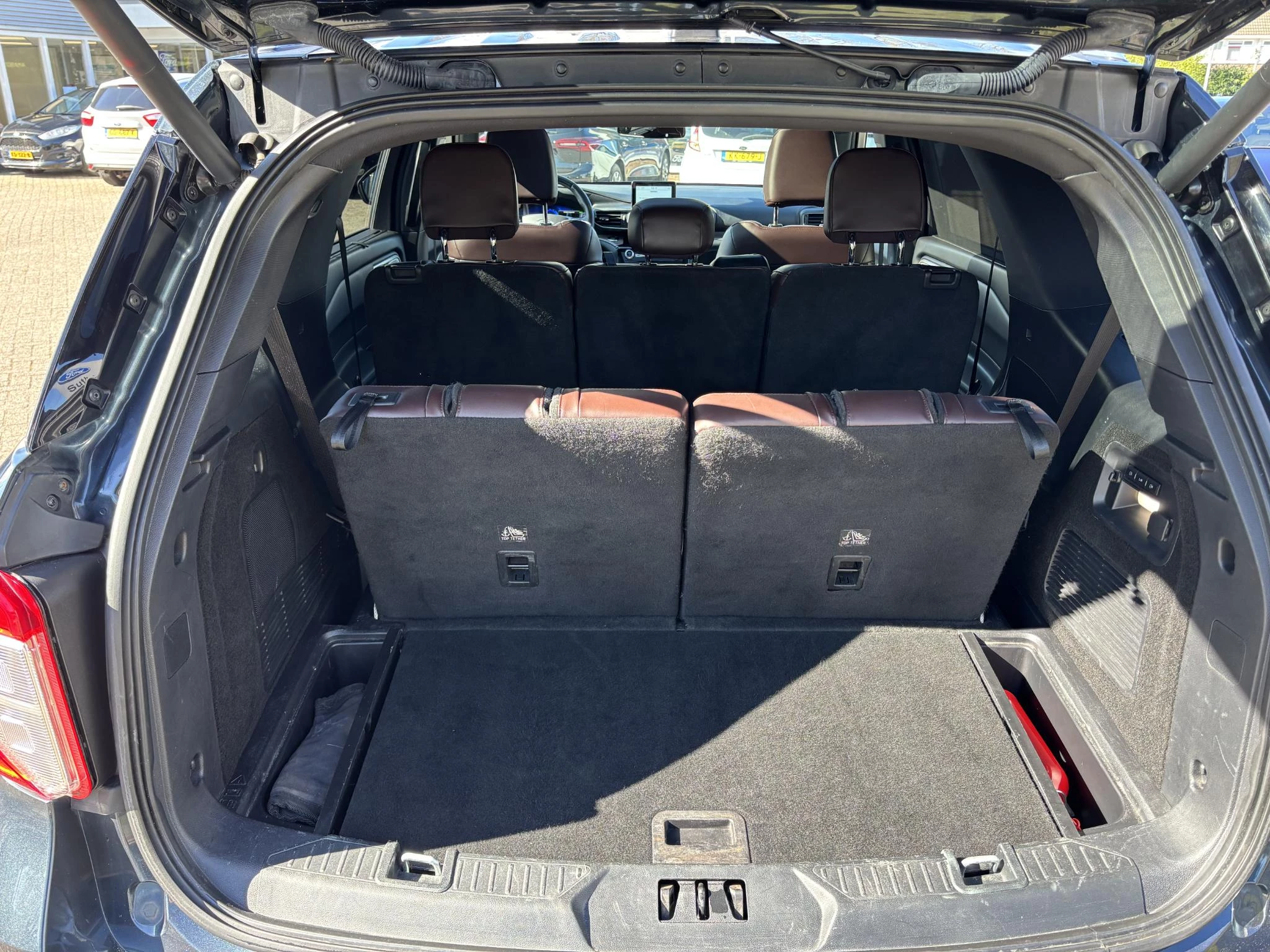 Hoofdafbeelding Ford Explorer