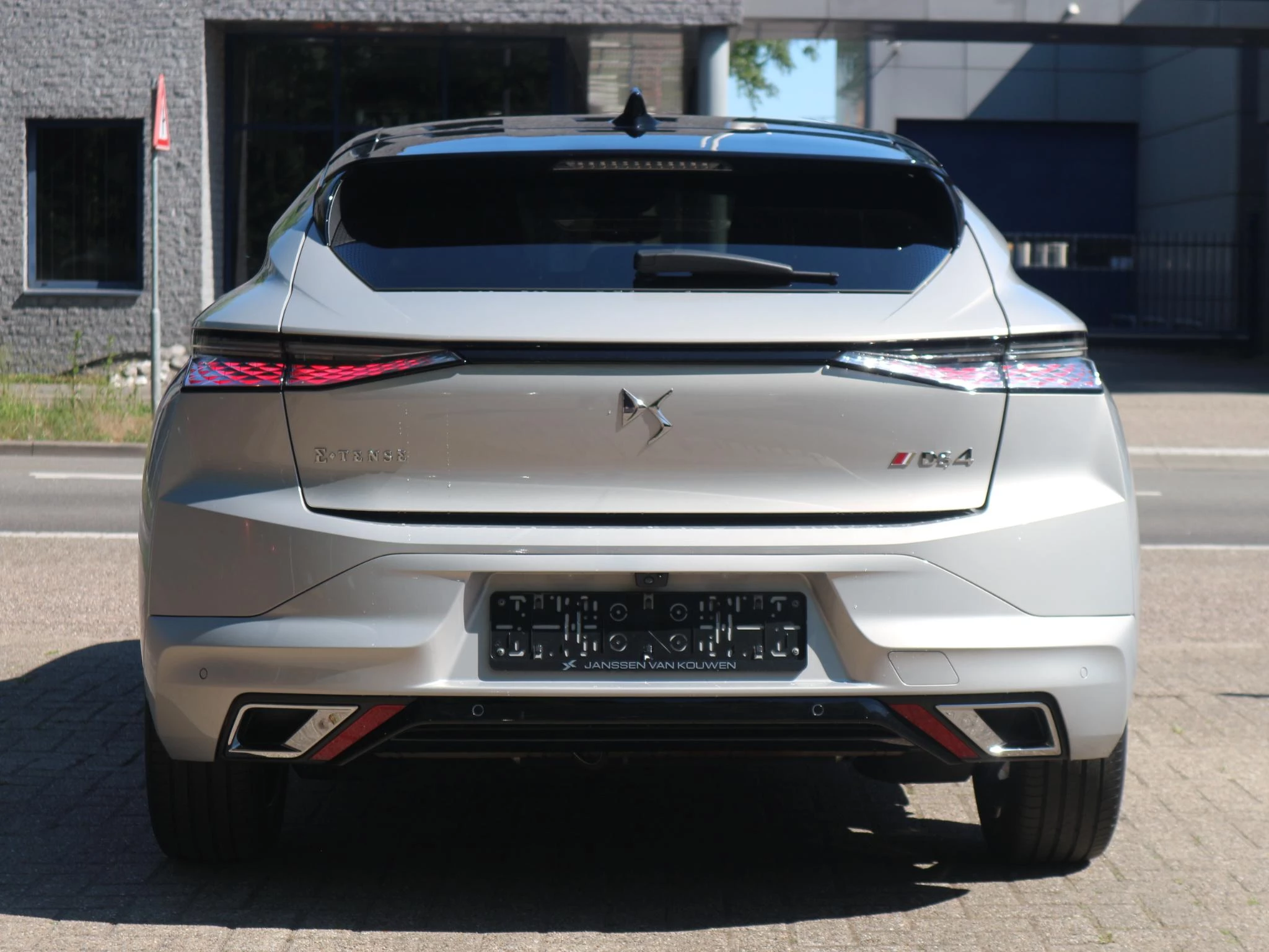 Hoofdafbeelding DS DS 4
