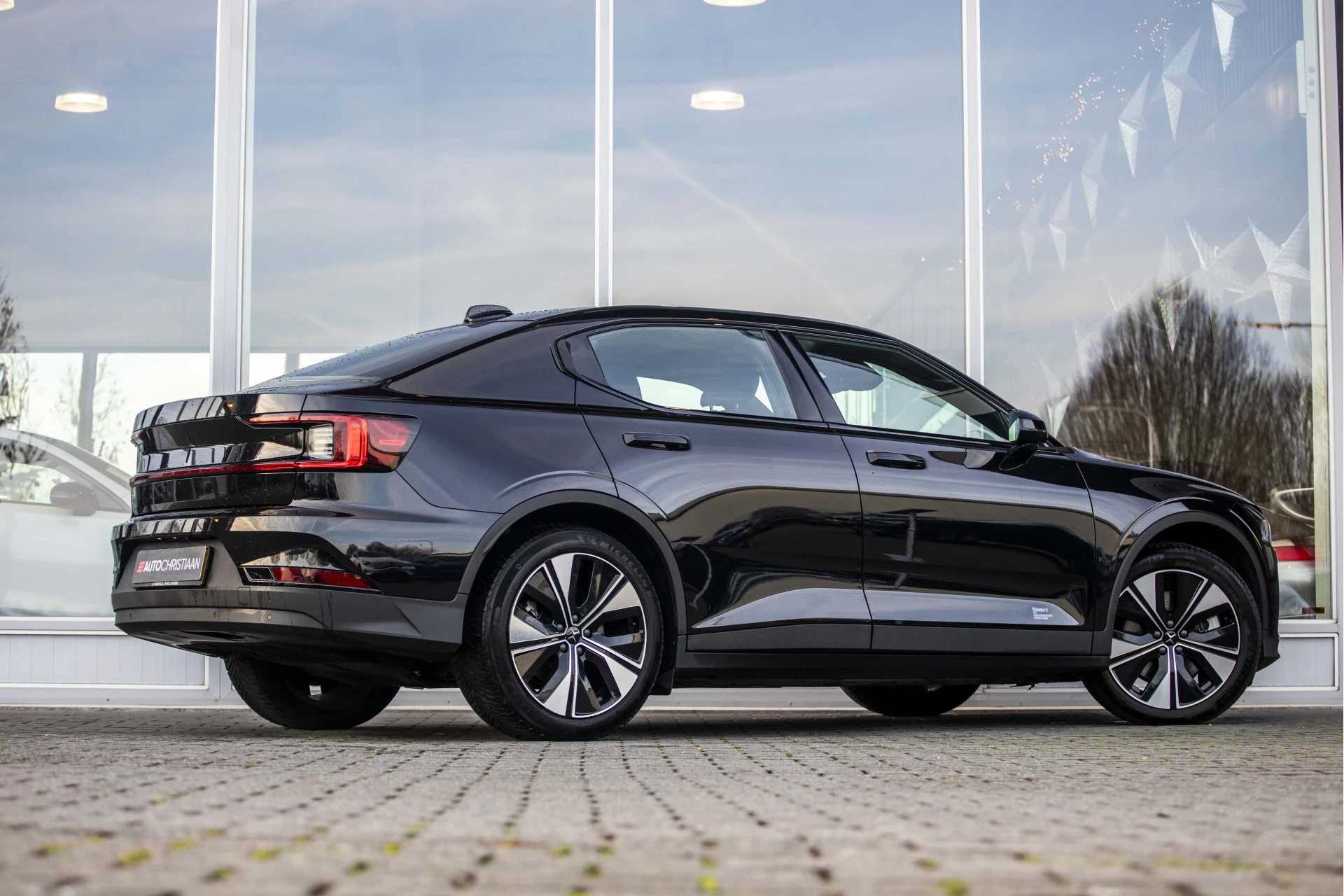 Hoofdafbeelding Polestar 2