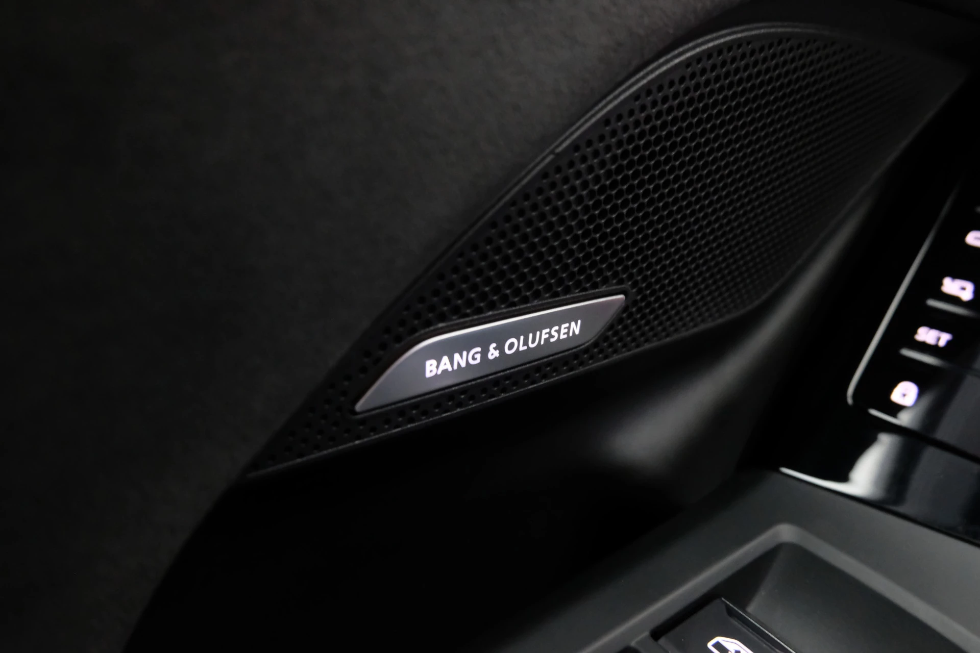 Hoofdafbeelding Audi A6 Avant e-tron