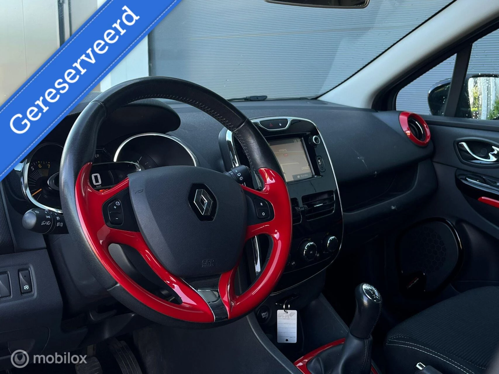 Hoofdafbeelding Renault Clio