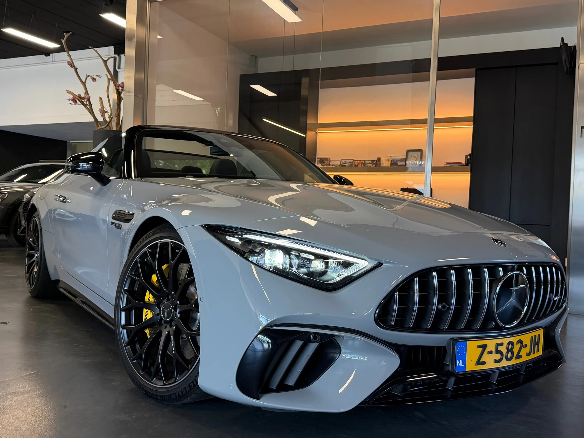 Hoofdafbeelding Mercedes-Benz SL