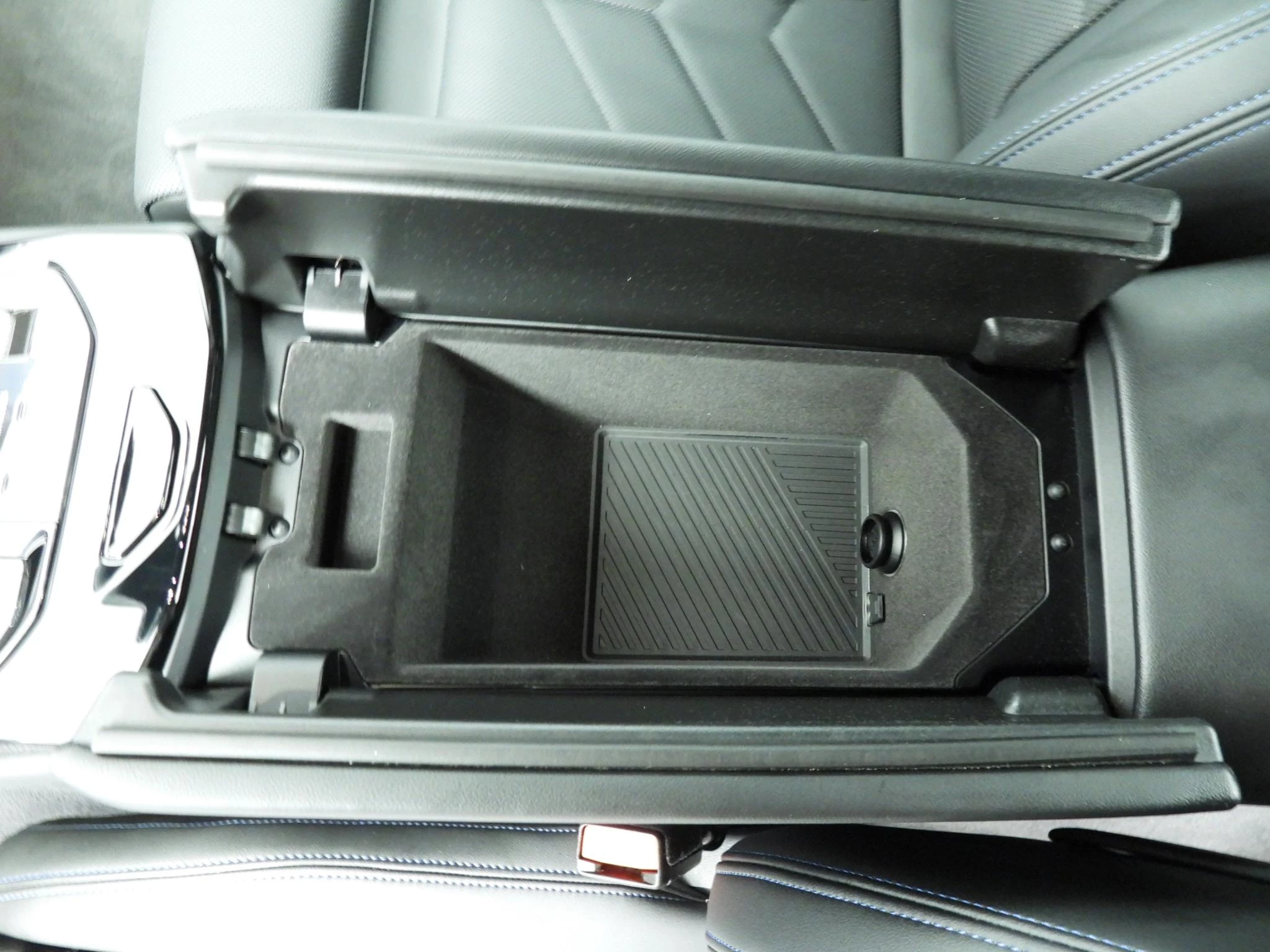 Hoofdafbeelding BMW i5