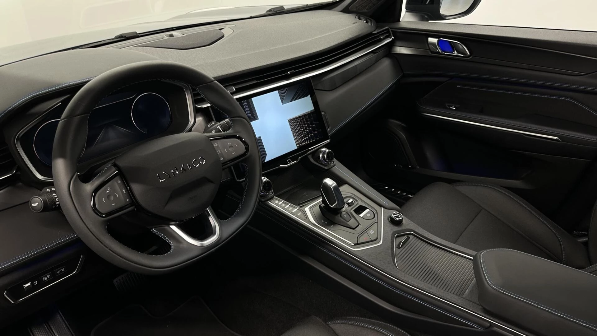 Hoofdafbeelding Lynk & Co 01