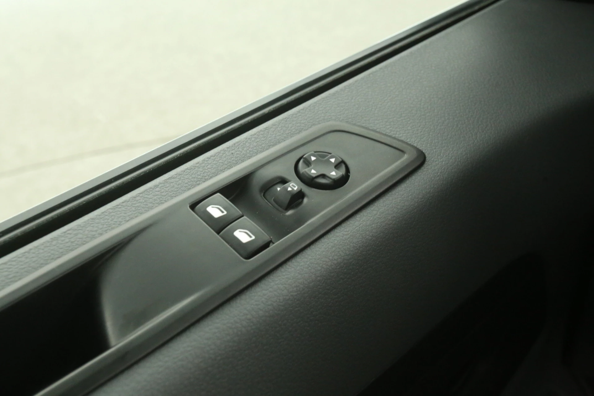 Hoofdafbeelding Peugeot e-Expert
