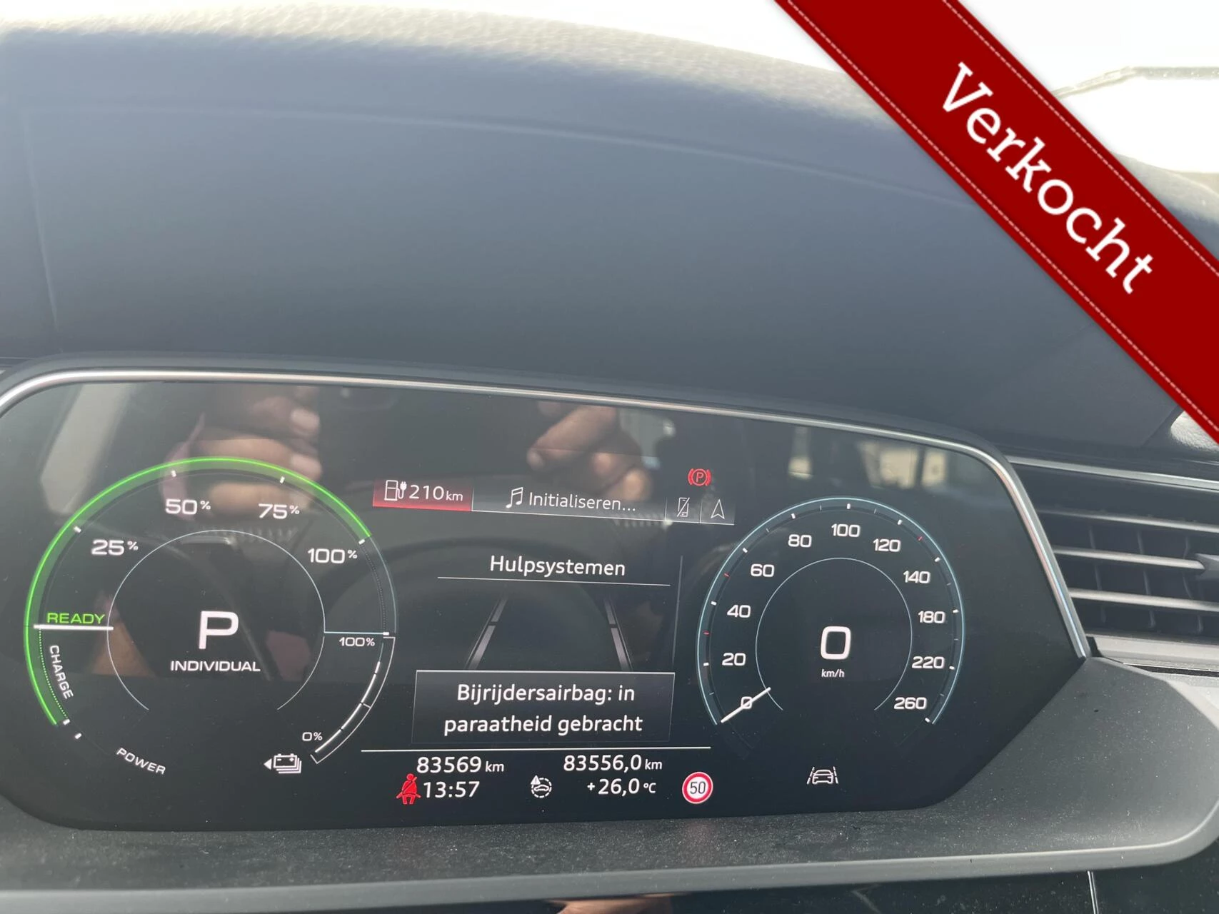 Hoofdafbeelding Audi e-tron