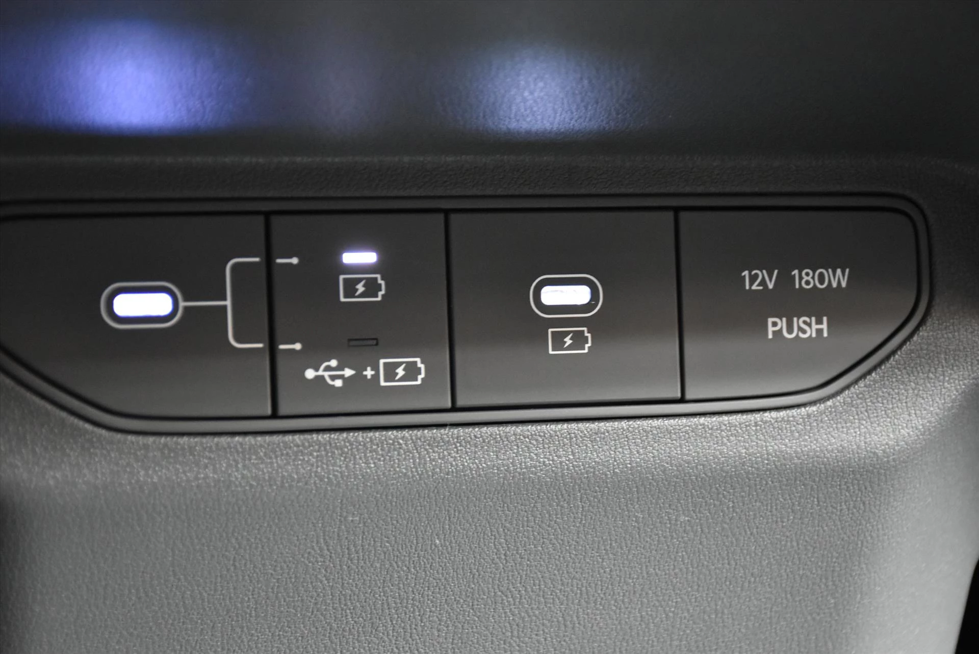 Hoofdafbeelding Kia EV3
