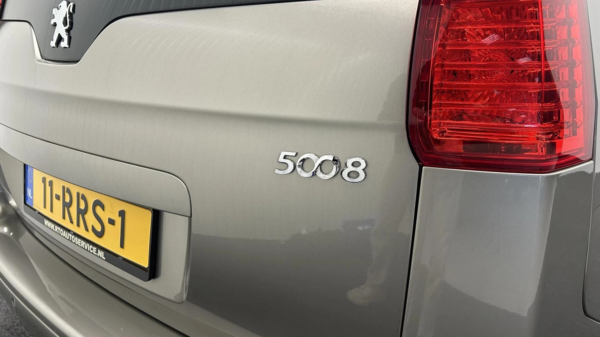 Hoofdafbeelding Peugeot 5008