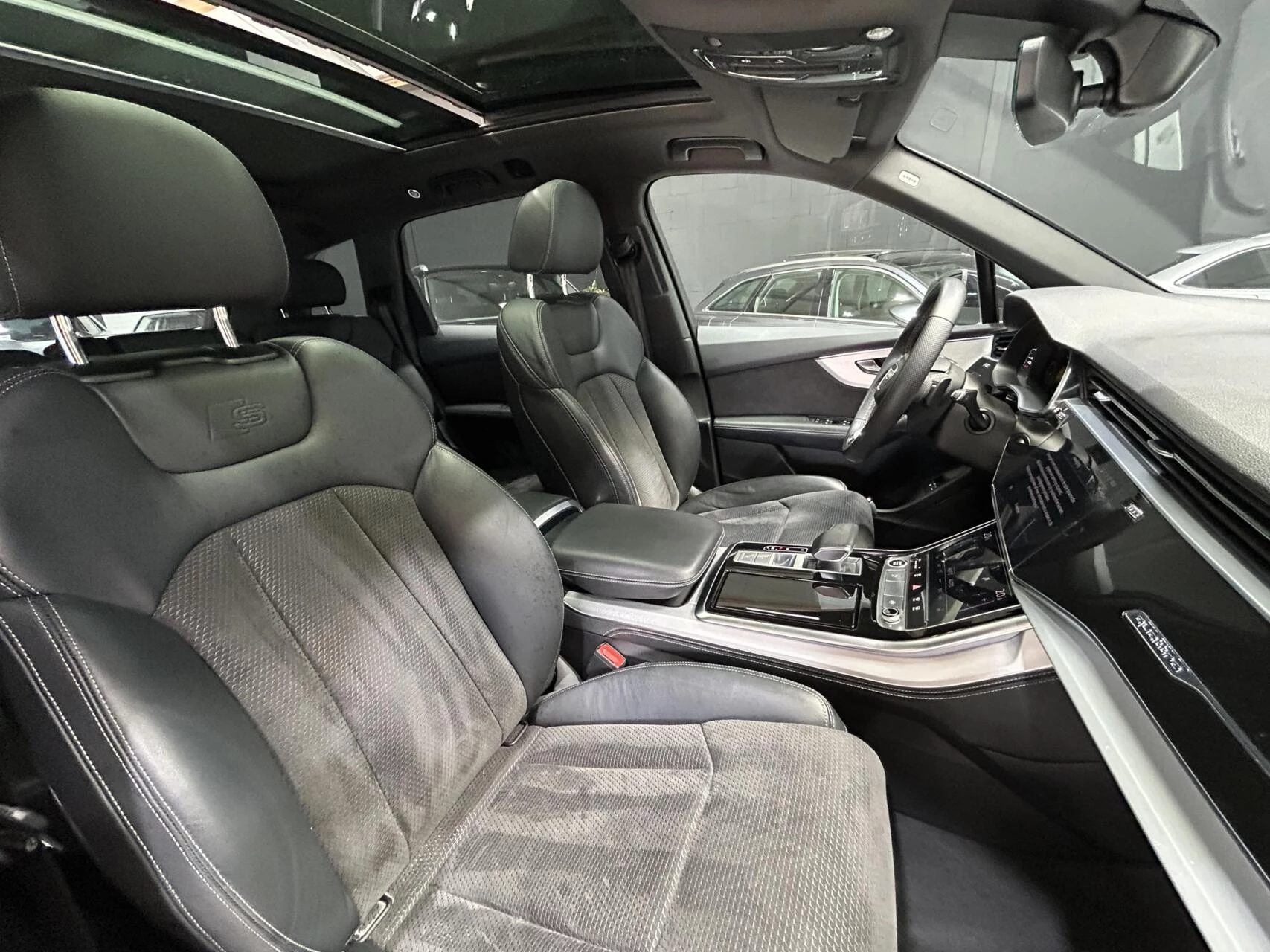 Hoofdafbeelding Audi Q7