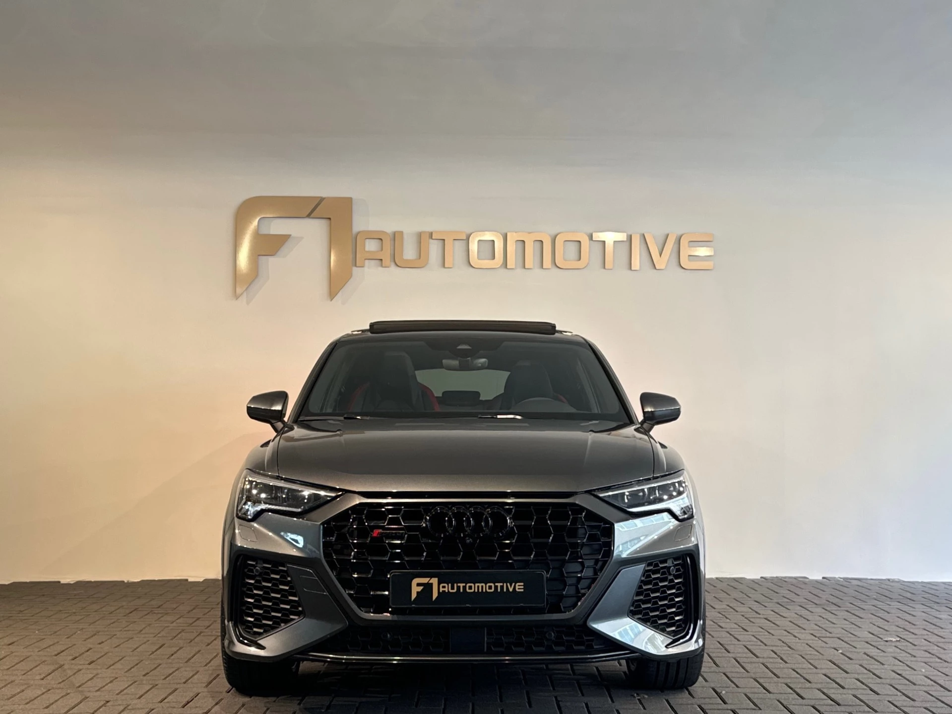 Hoofdafbeelding Audi RSQ3