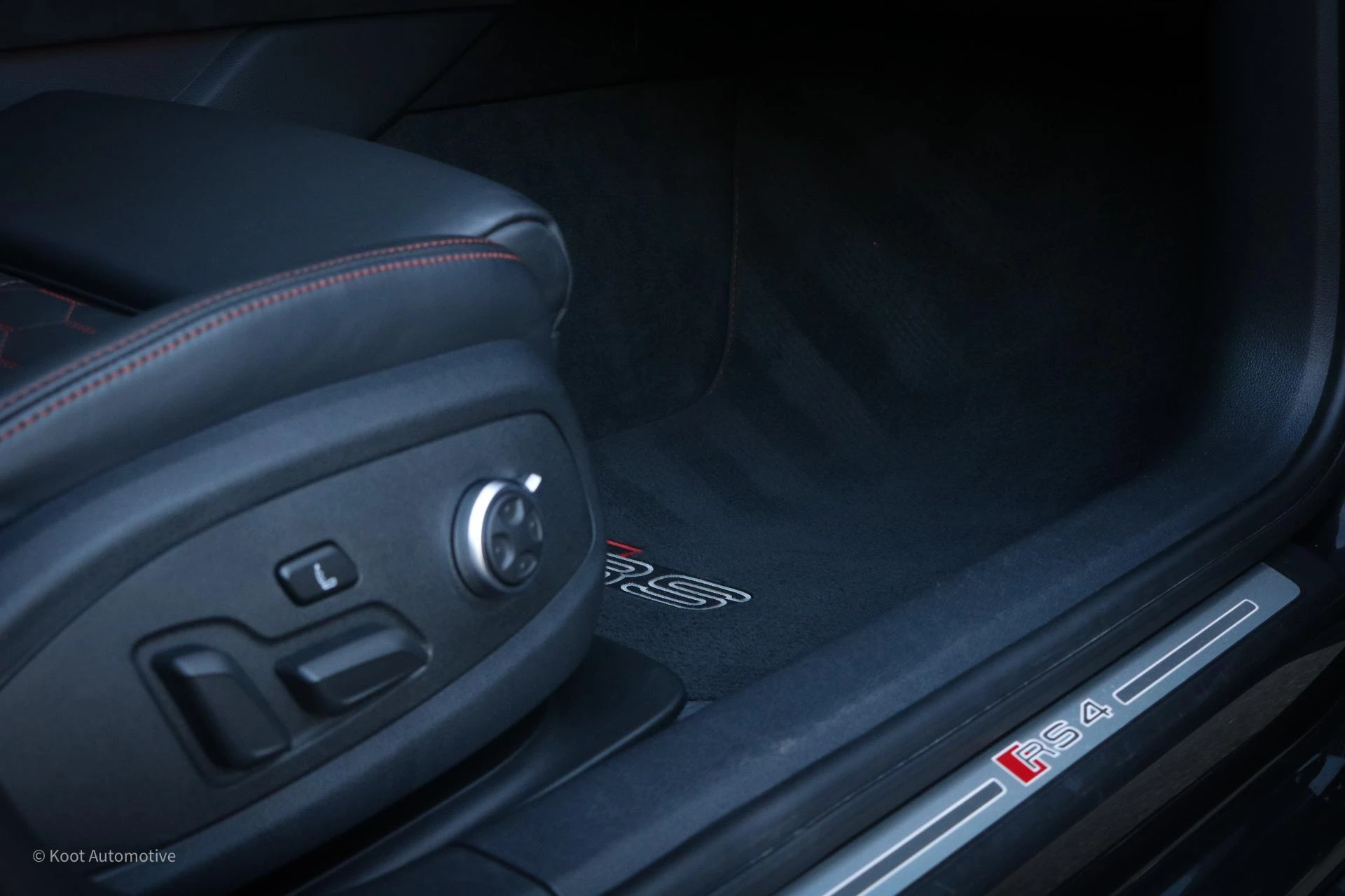 Hoofdafbeelding Audi RS4