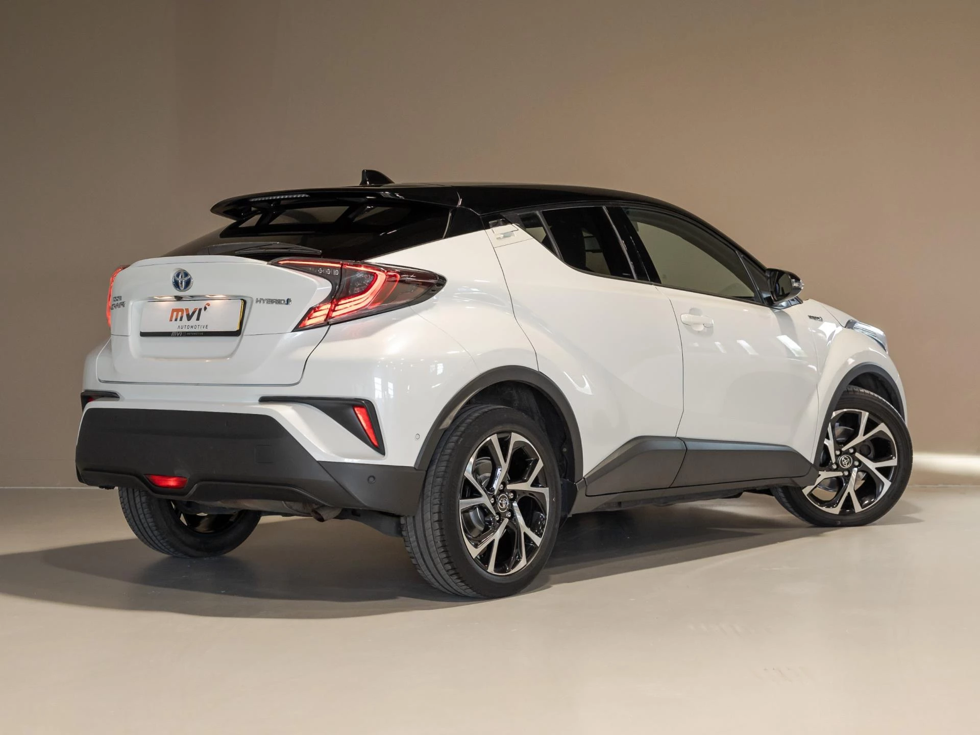 Hoofdafbeelding Toyota C-HR