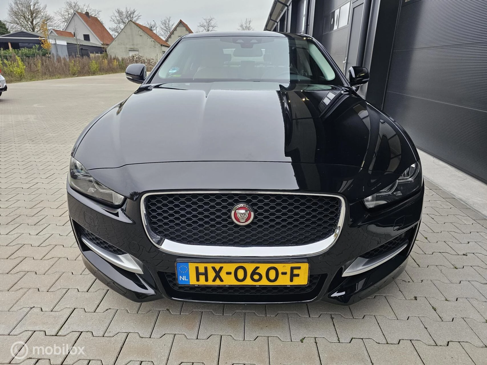 Hoofdafbeelding Jaguar XE