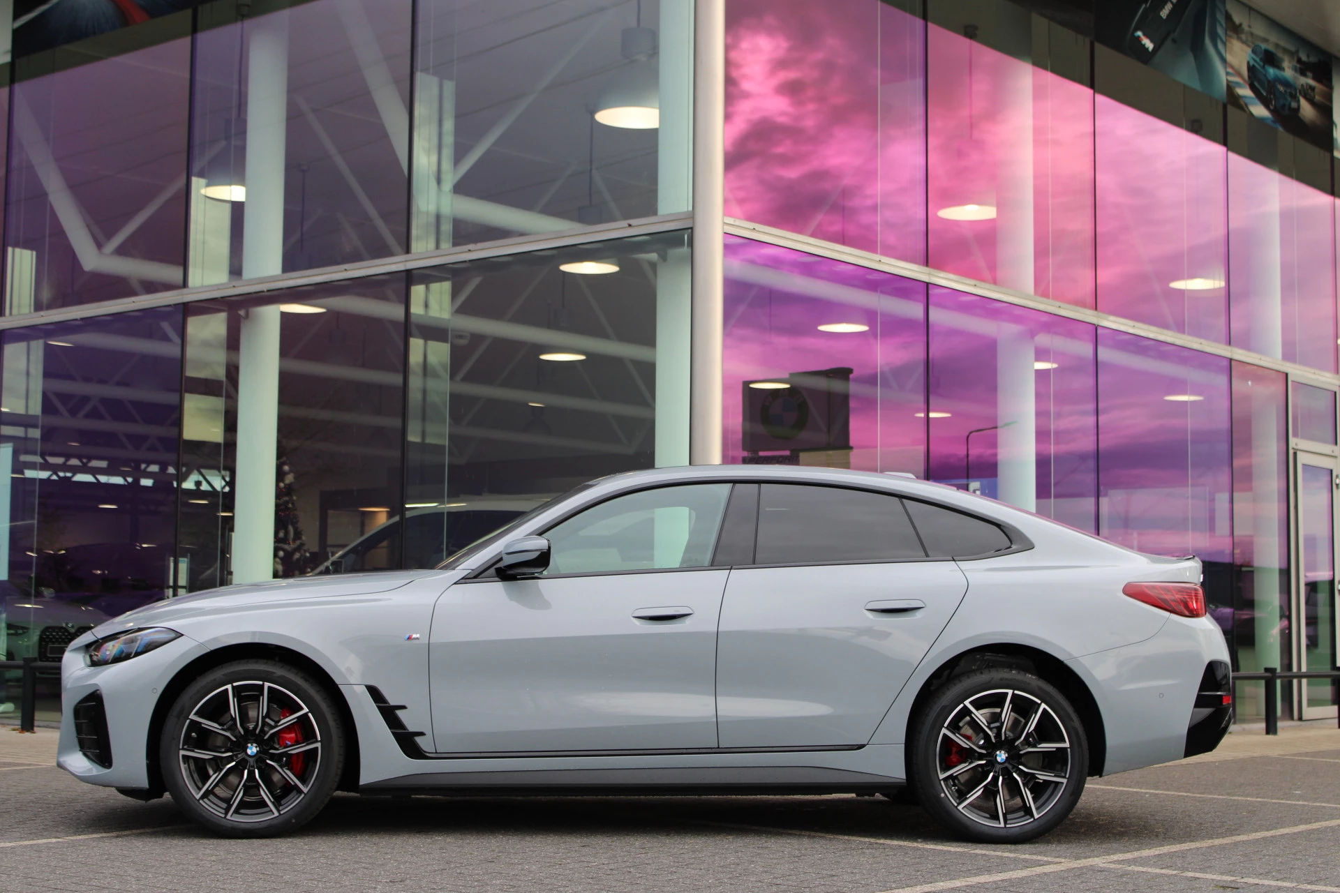 Hoofdafbeelding BMW i4