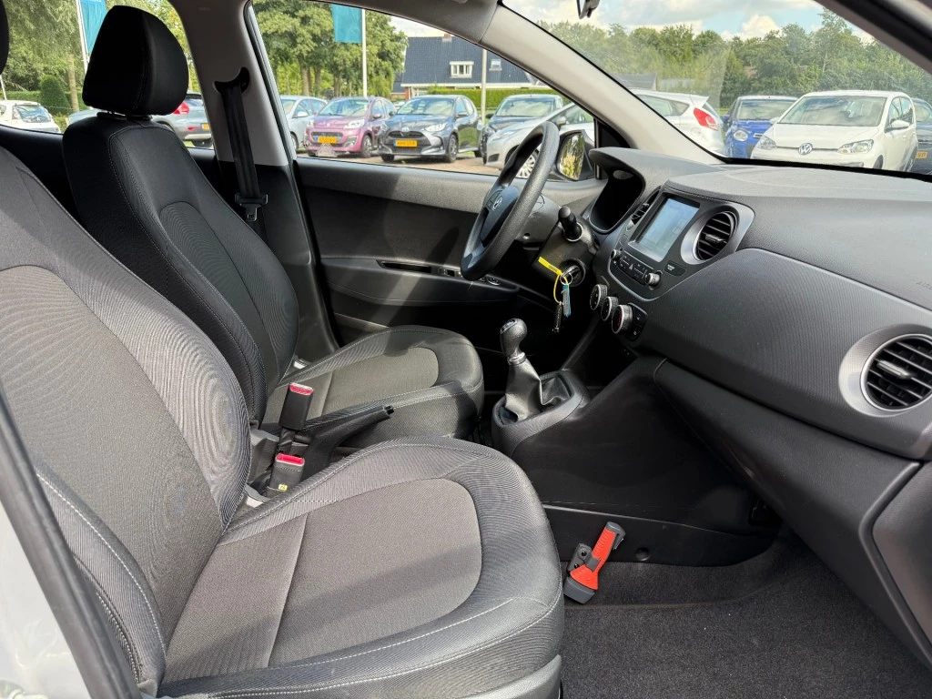 Hoofdafbeelding Hyundai i10