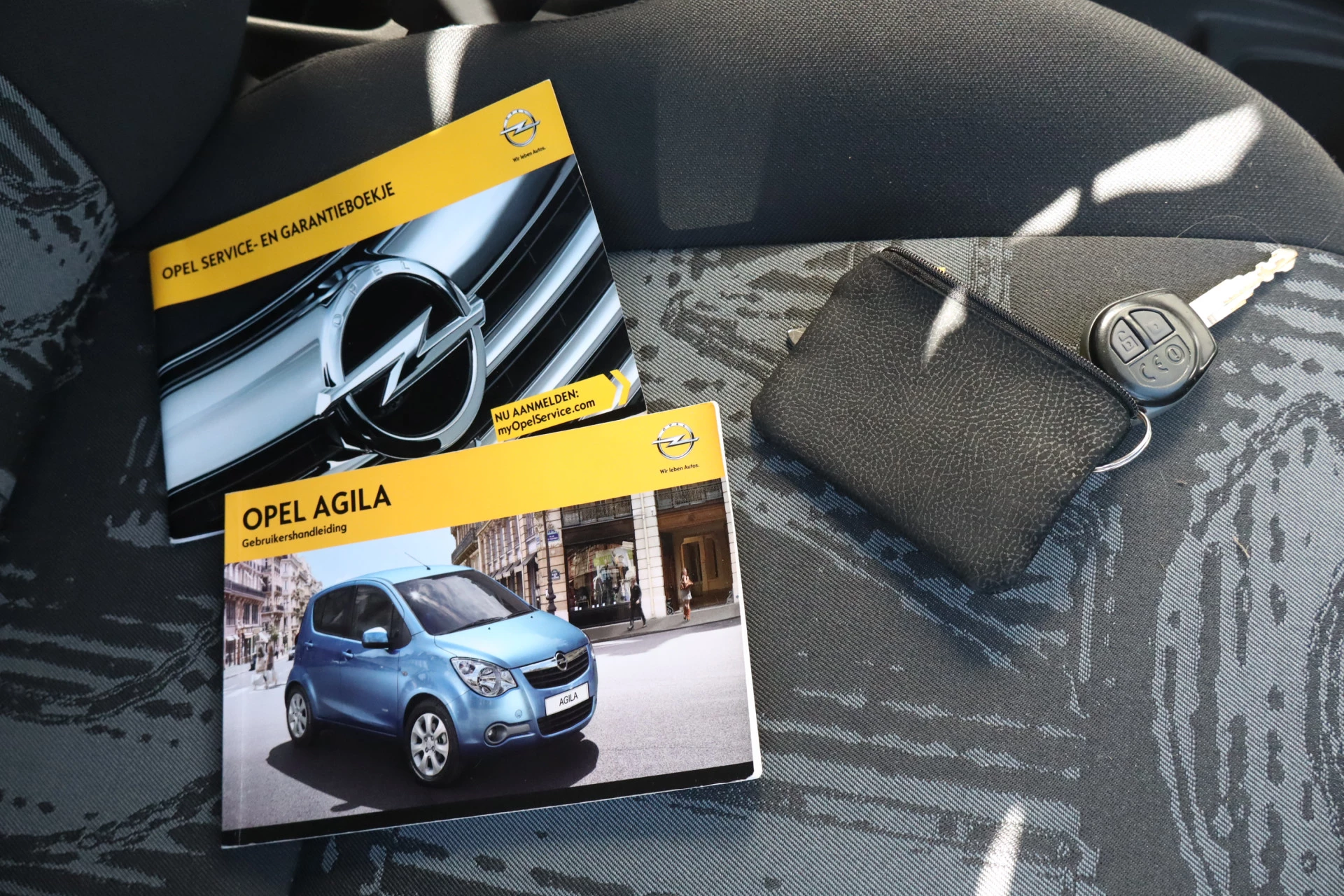 Hoofdafbeelding Opel Agila
