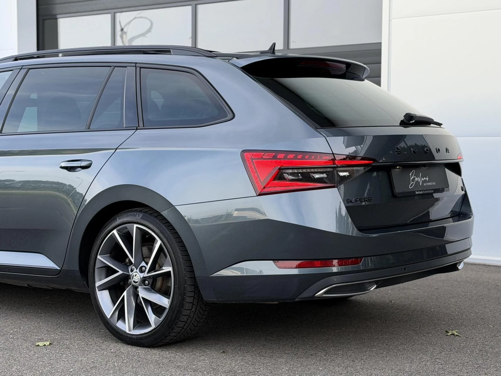 Hoofdafbeelding Škoda Superb