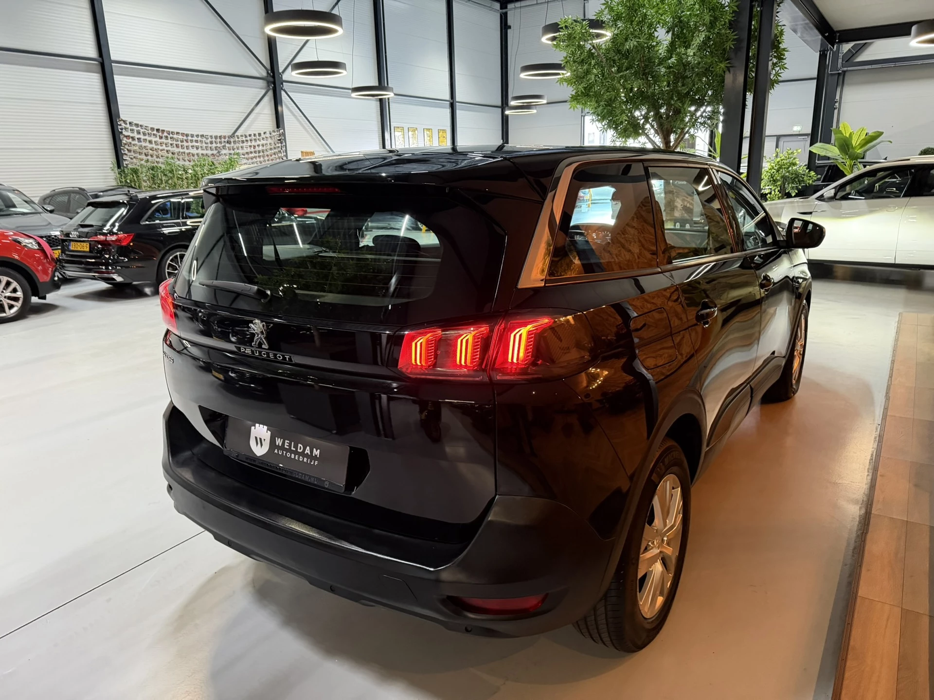 Hoofdafbeelding Peugeot 5008