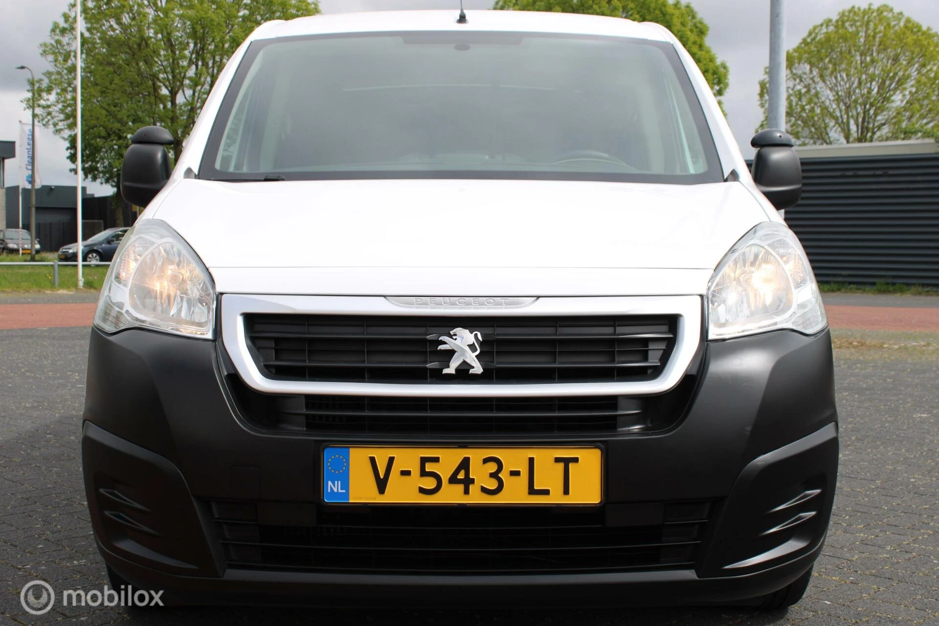 Hoofdafbeelding Peugeot Partner