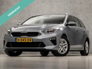 Hoofdafbeelding Kia Ceed Sportswagon Kia Ceed Sportswagon 1.0 T-GDi Dynamic Line (APPLE CARPLAY, GROOT NAVI, CAMERA, XENON, CLIMATE, LANE ASSIST, SPORTSTOELEN, CRUISE, NIEUWSTAAT)