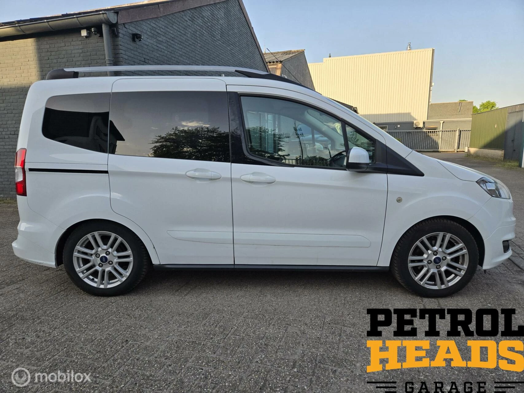 Hoofdafbeelding Ford Tourneo Courier
