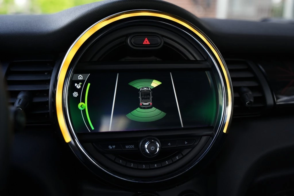 Hoofdafbeelding MINI Cabrio