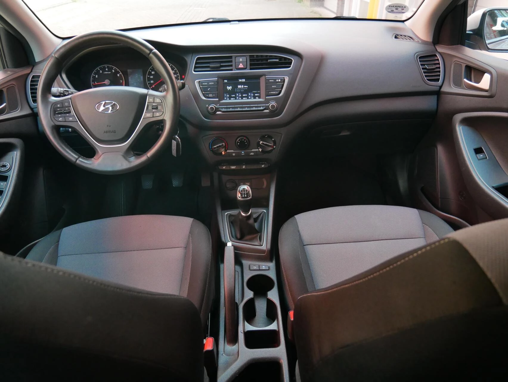 Hoofdafbeelding Hyundai i20