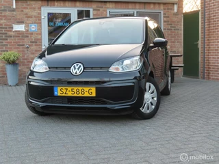 Volkswagen Up! 1.0 BMT move up!