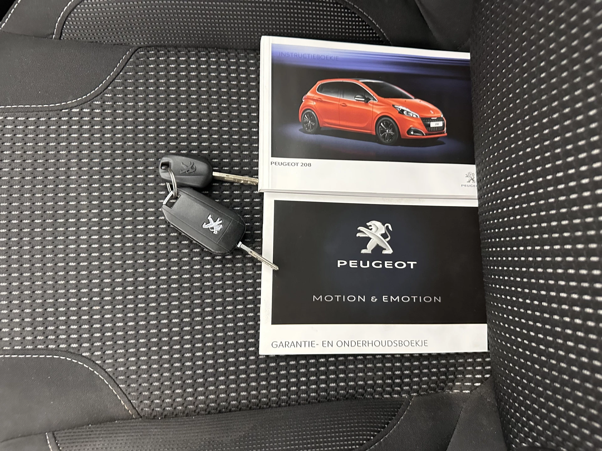 Hoofdafbeelding Peugeot 208