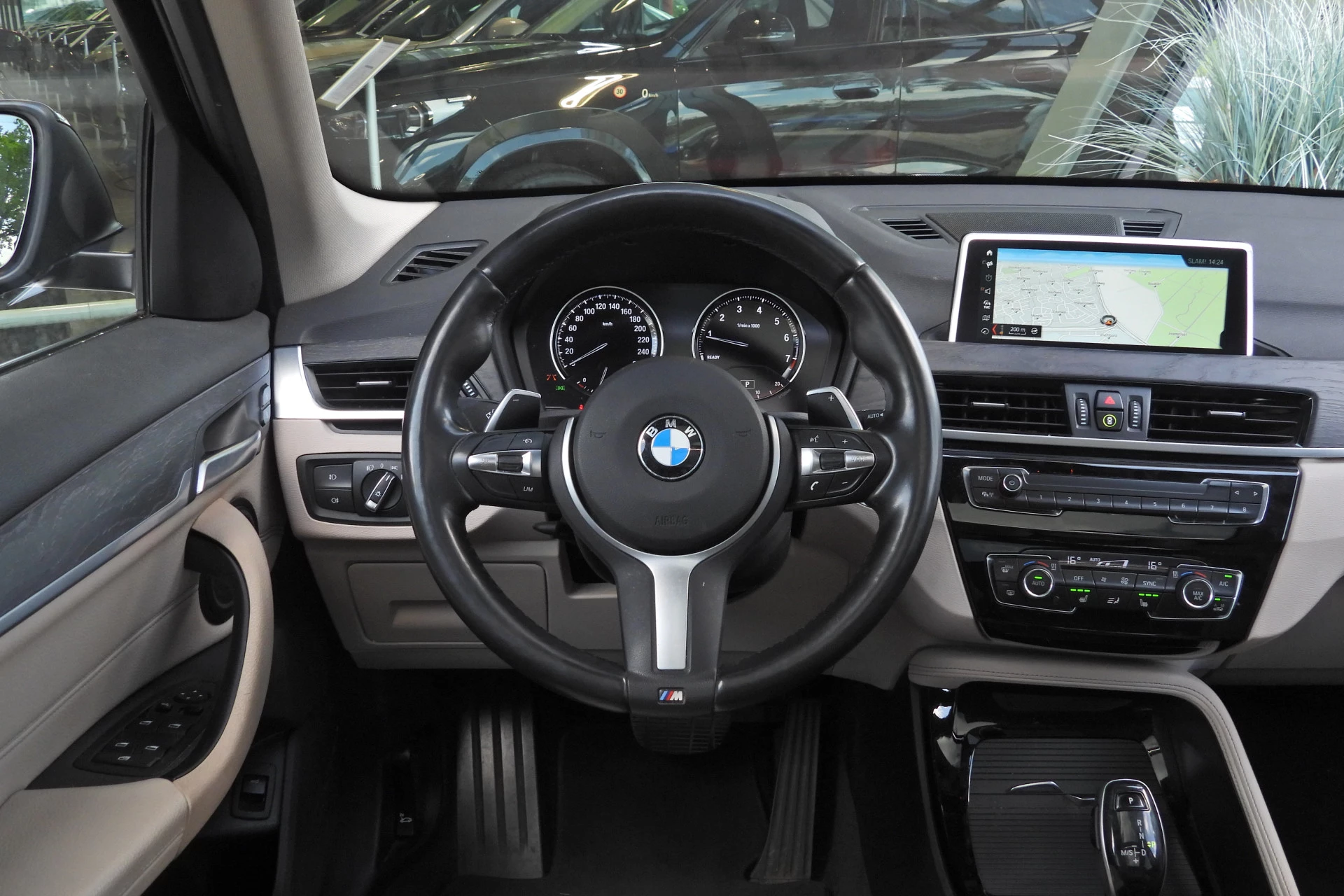 Hoofdafbeelding BMW X1