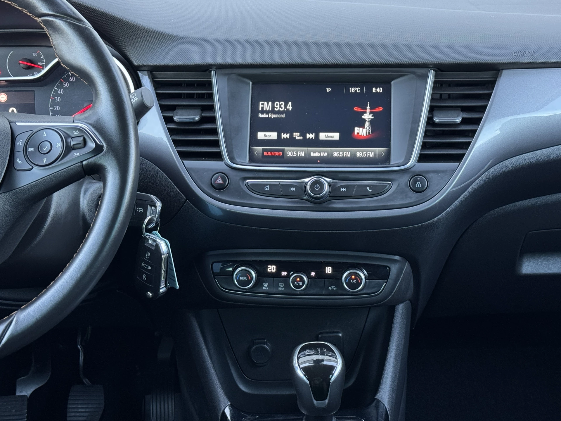 Hoofdafbeelding Opel Crossland X
