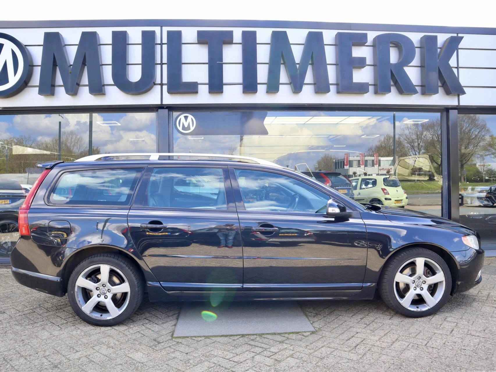 Hoofdafbeelding Volvo V70