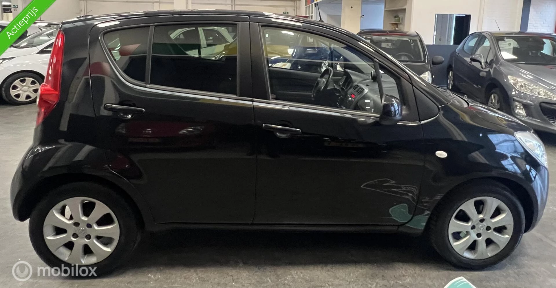 Hoofdafbeelding Opel Agila