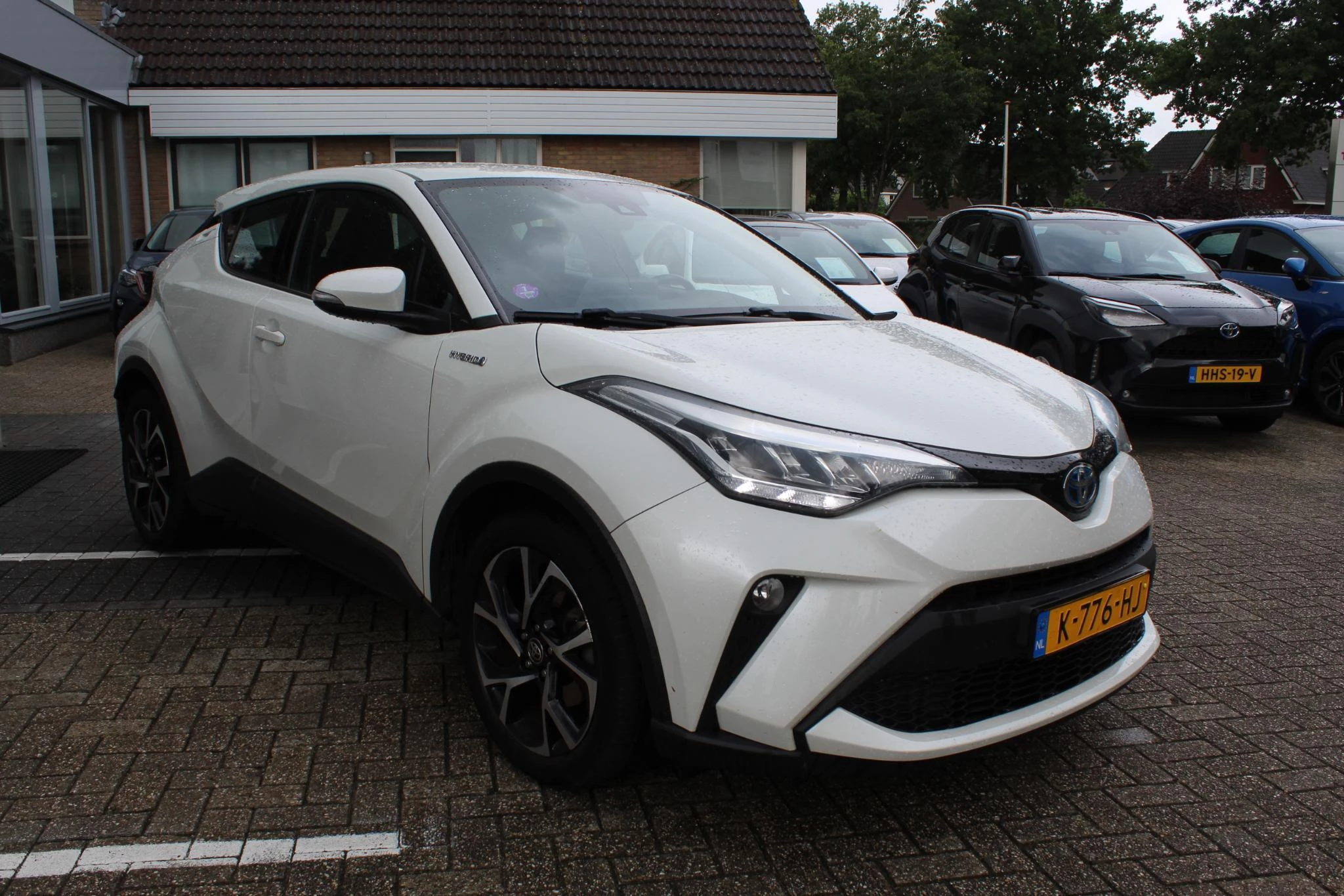 Hoofdafbeelding Toyota C-HR