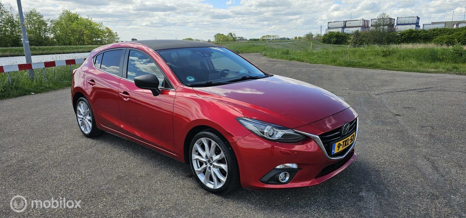 Hoofdafbeelding Mazda 3