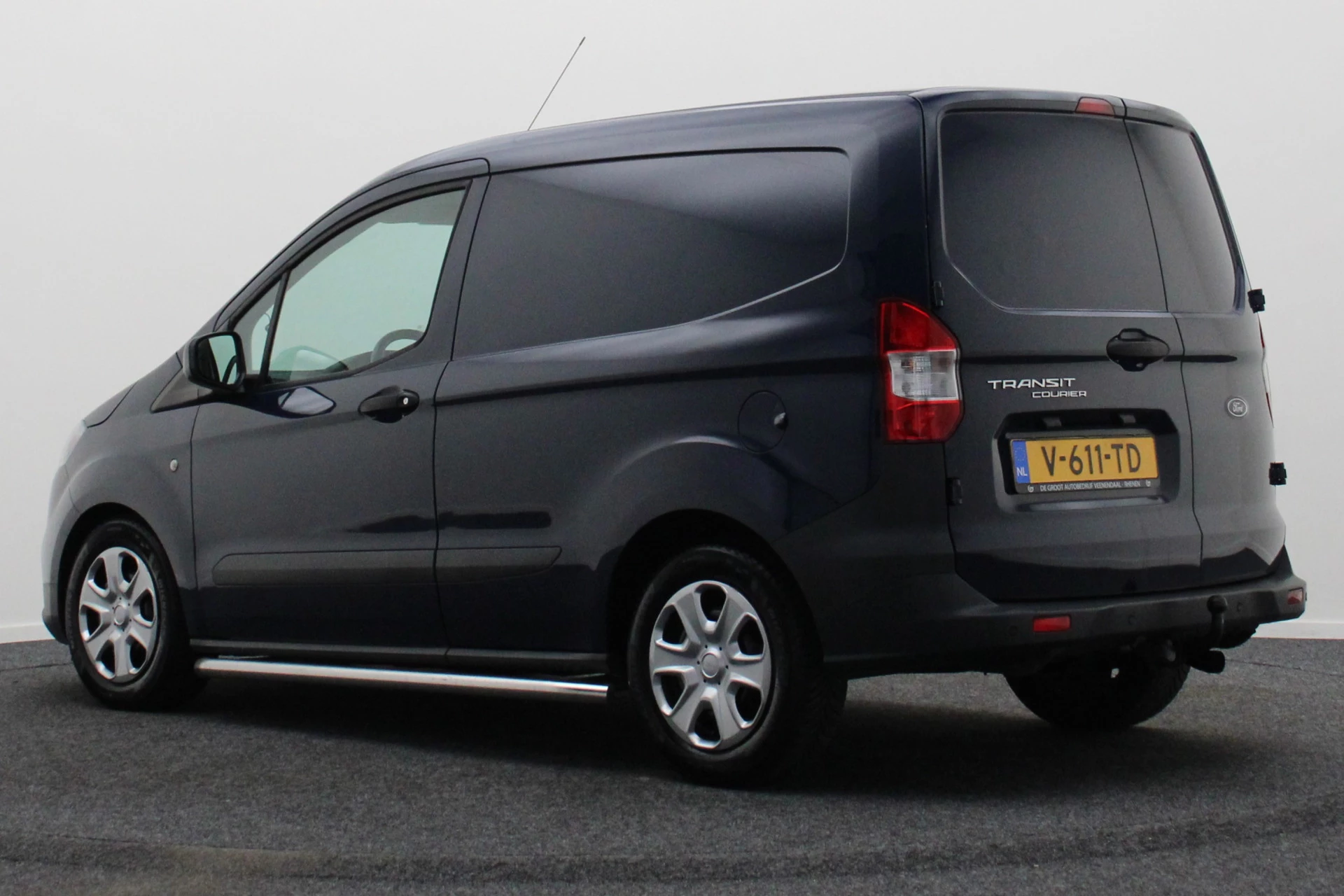 Hoofdafbeelding Ford Transit Courier