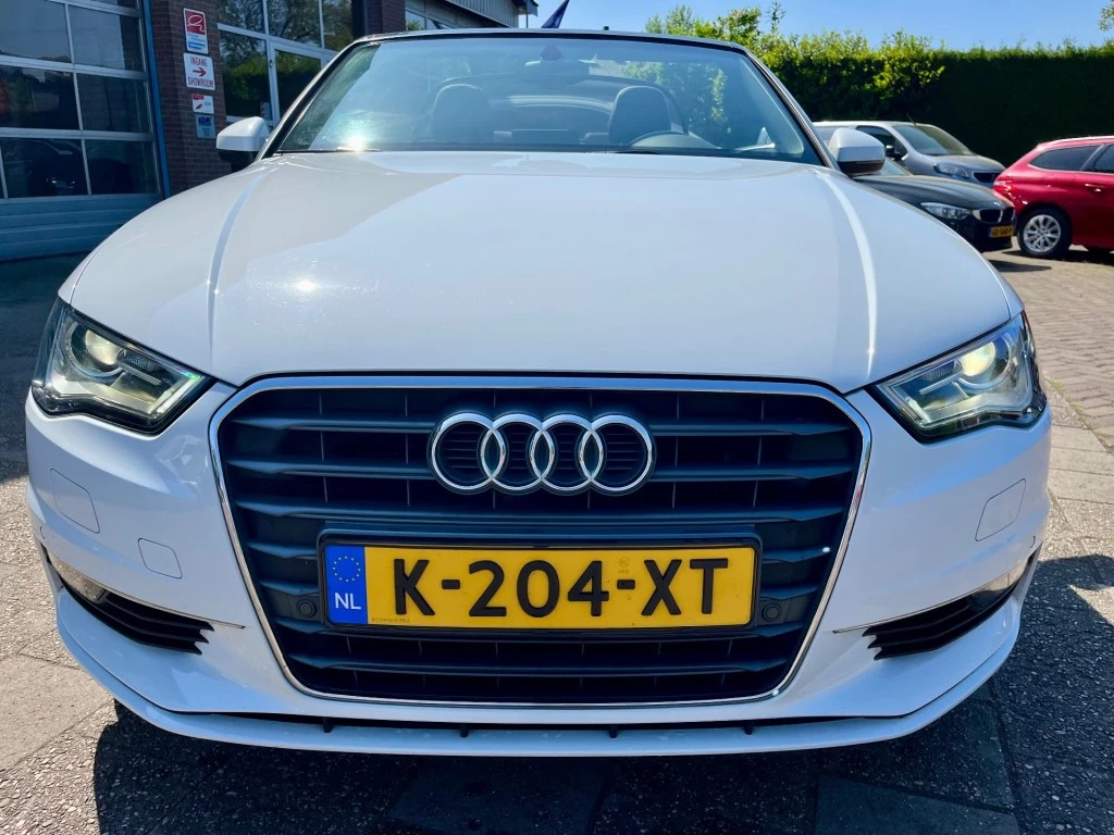 Hoofdafbeelding Audi Cabriolet