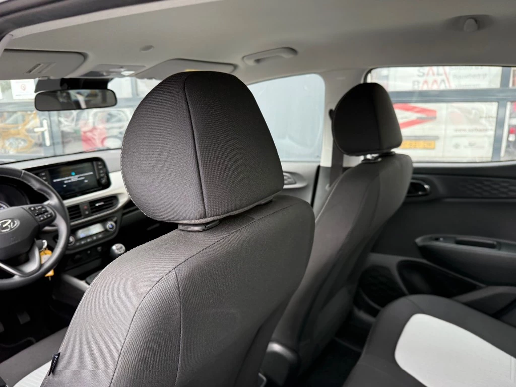 Hoofdafbeelding Hyundai i10