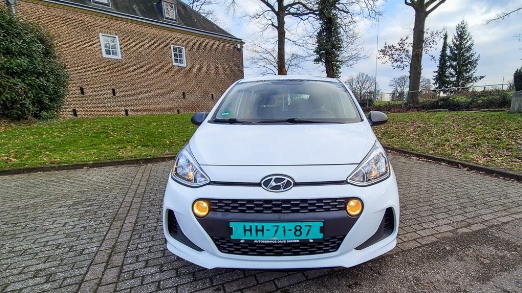 Hoofdafbeelding Hyundai i10
