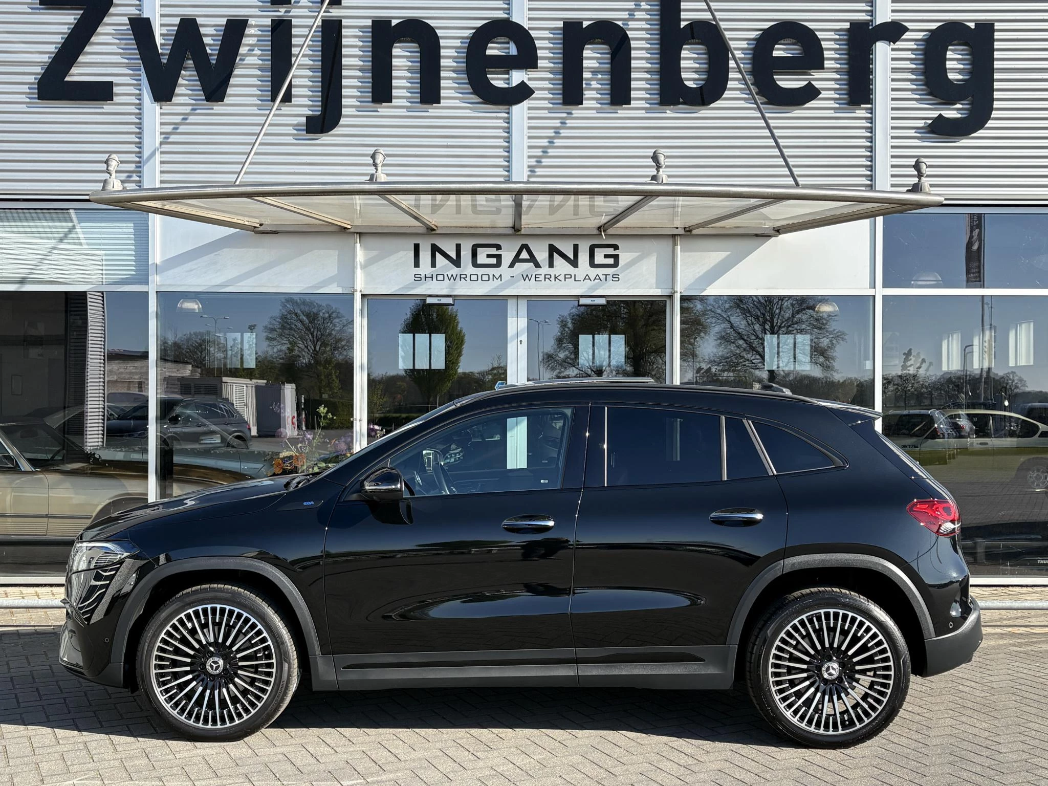 Hoofdafbeelding Mercedes-Benz EQA