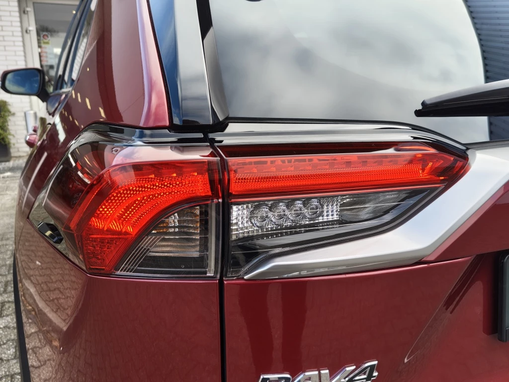 Hoofdafbeelding Toyota RAV4