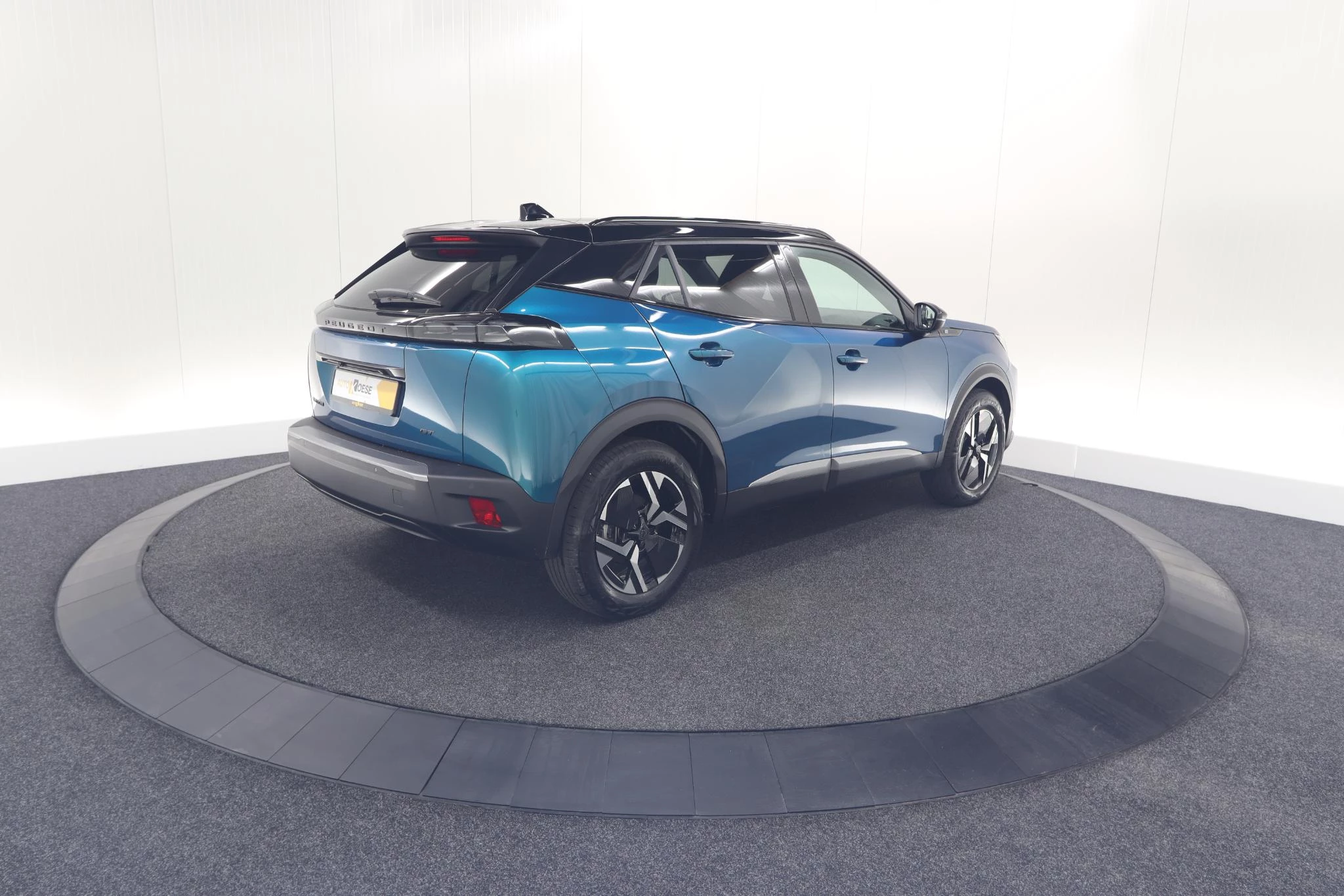 Hoofdafbeelding Peugeot e-2008