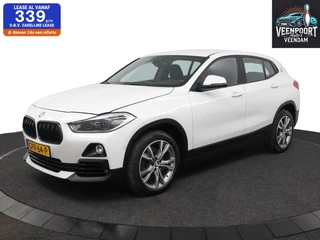 Hoofdafbeelding BMW X2 BMW X2 sDrive18i Executive Aurco Cruise Automaat LED