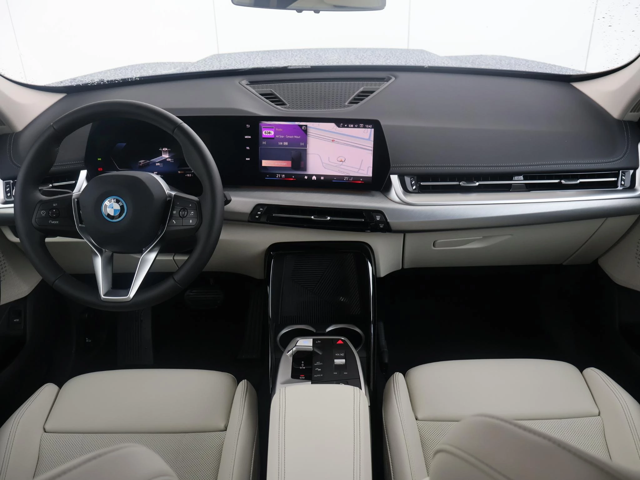 Hoofdafbeelding BMW iX1