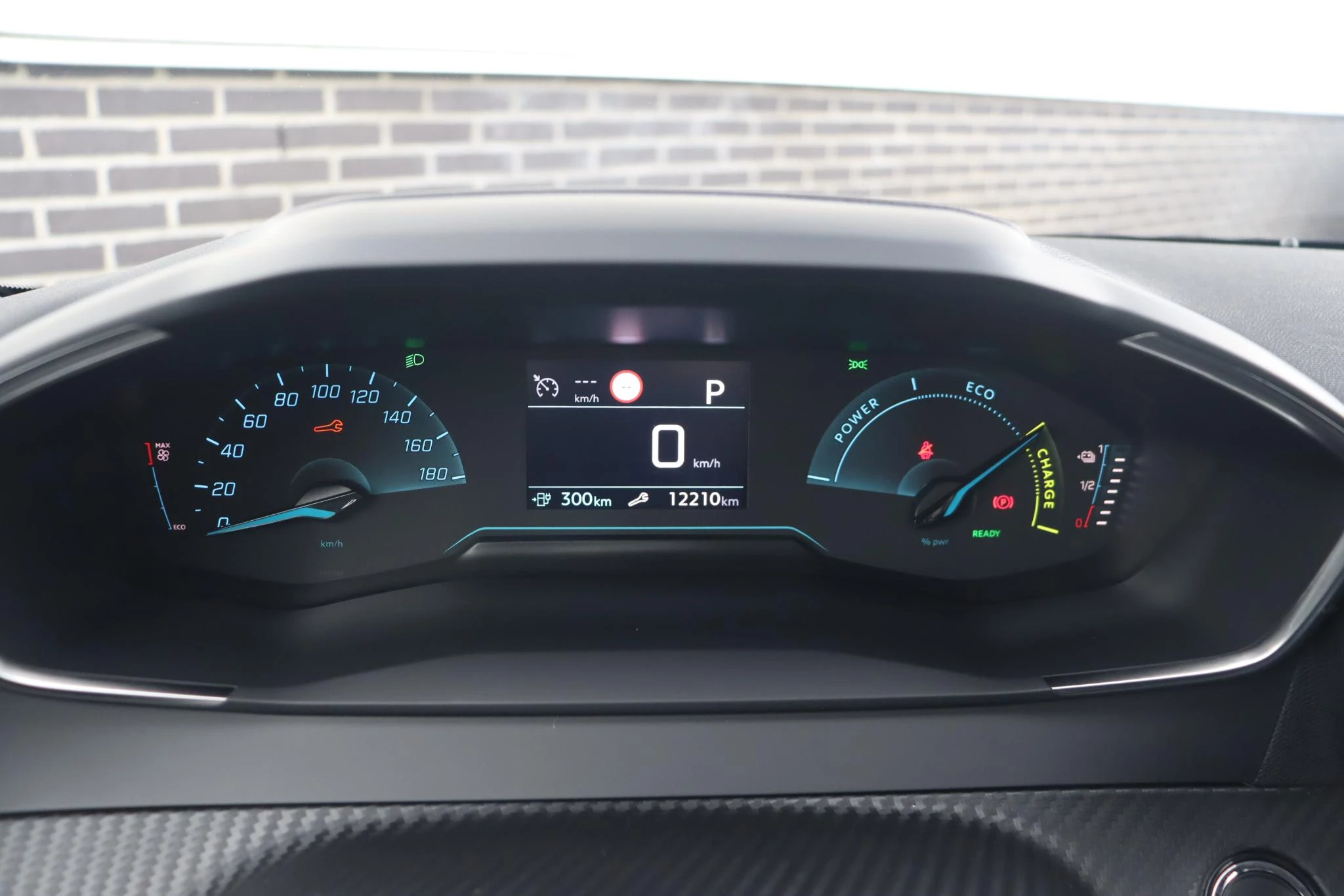 Hoofdafbeelding Peugeot e-208