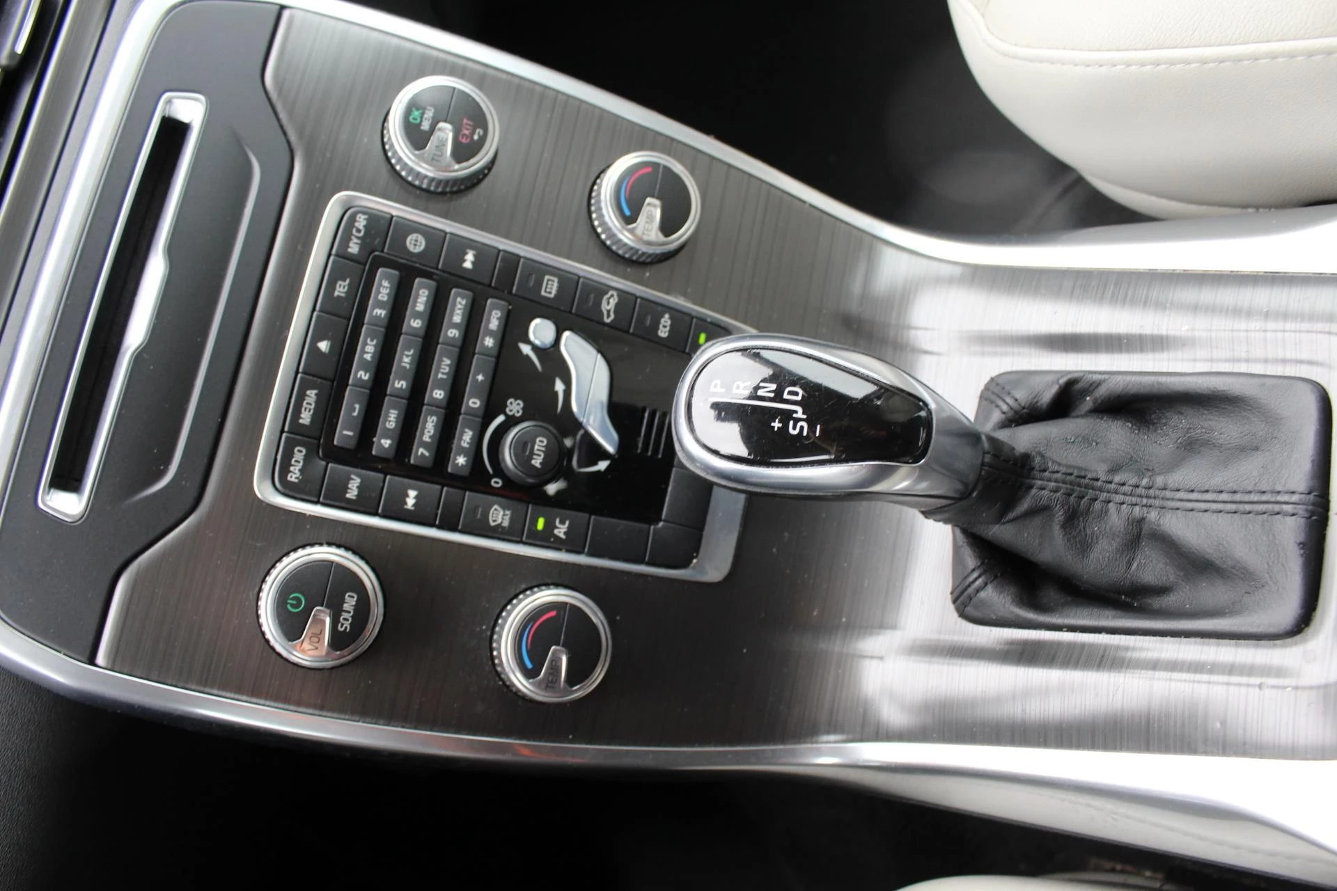 Hoofdafbeelding Volvo V70