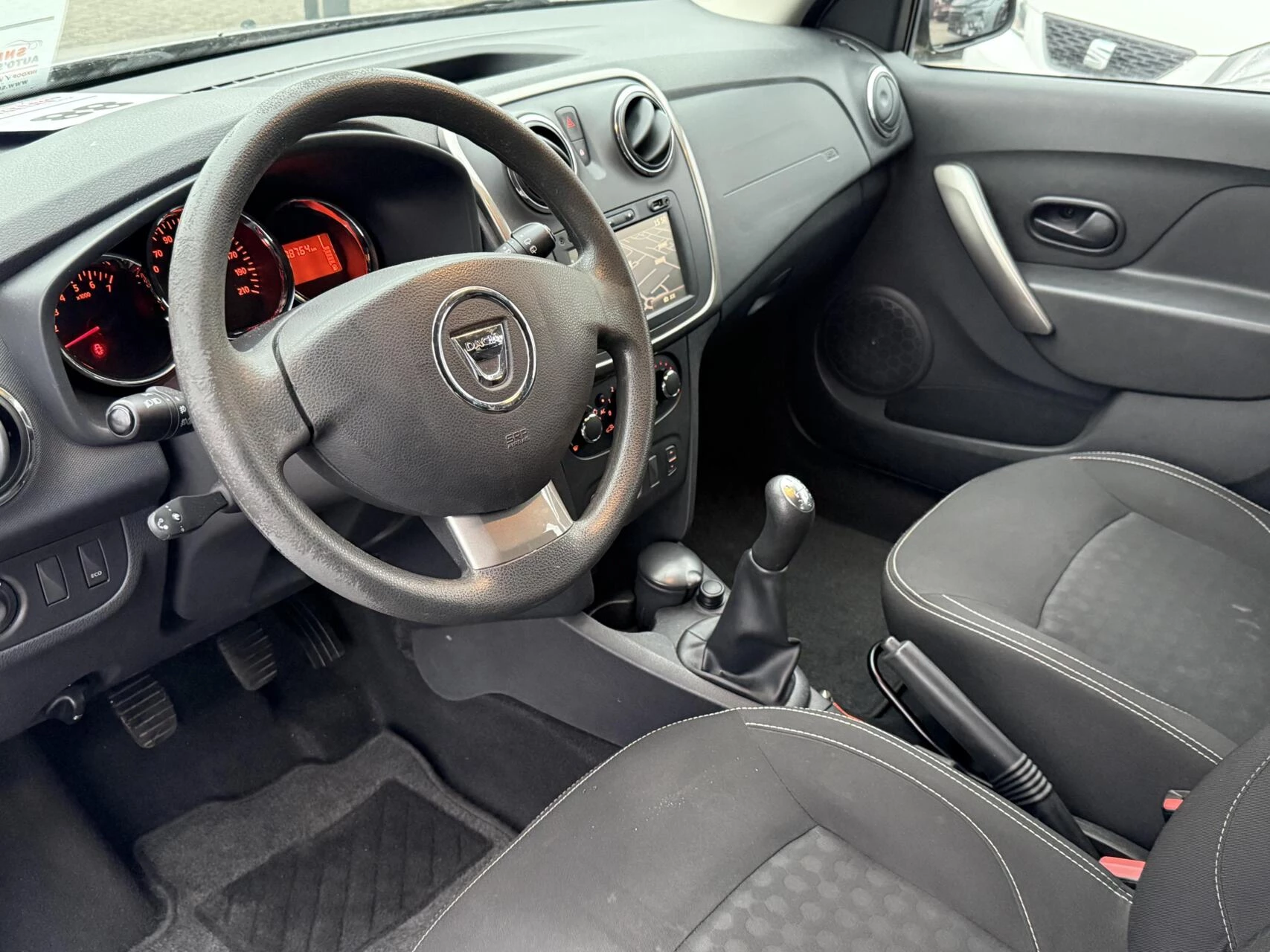 Hoofdafbeelding Dacia Sandero