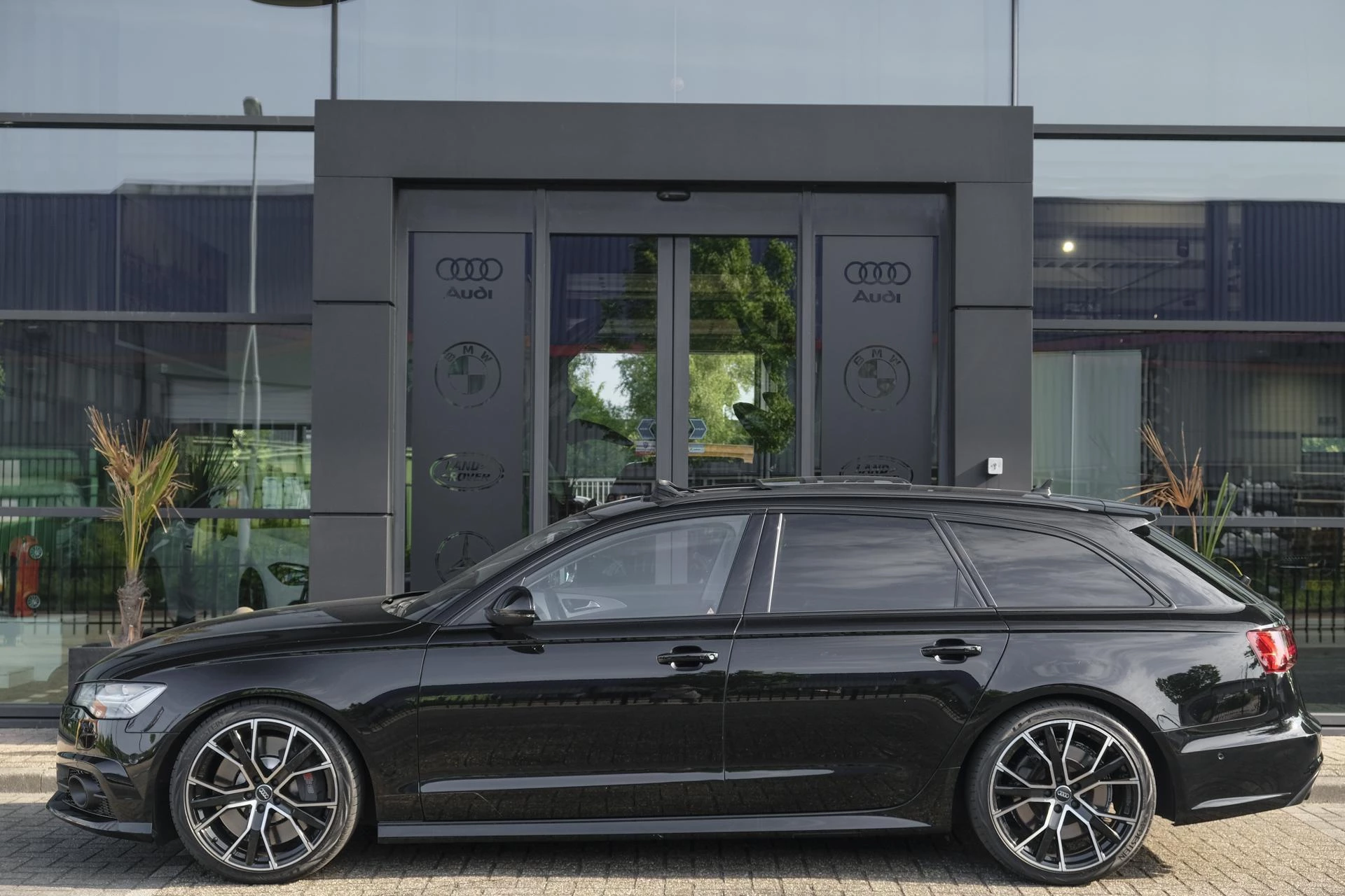 Hoofdafbeelding Audi S6