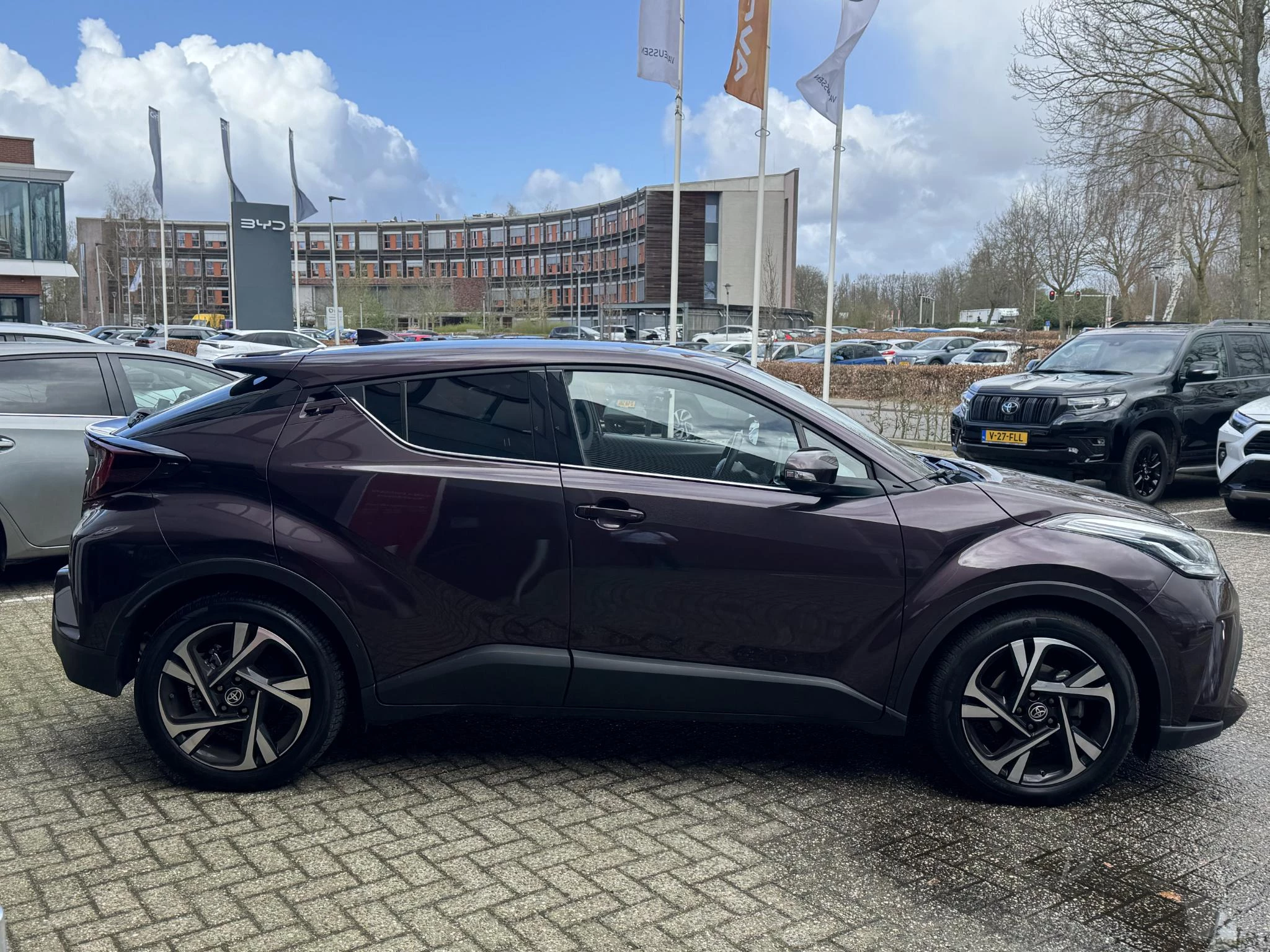 Hoofdafbeelding Toyota C-HR