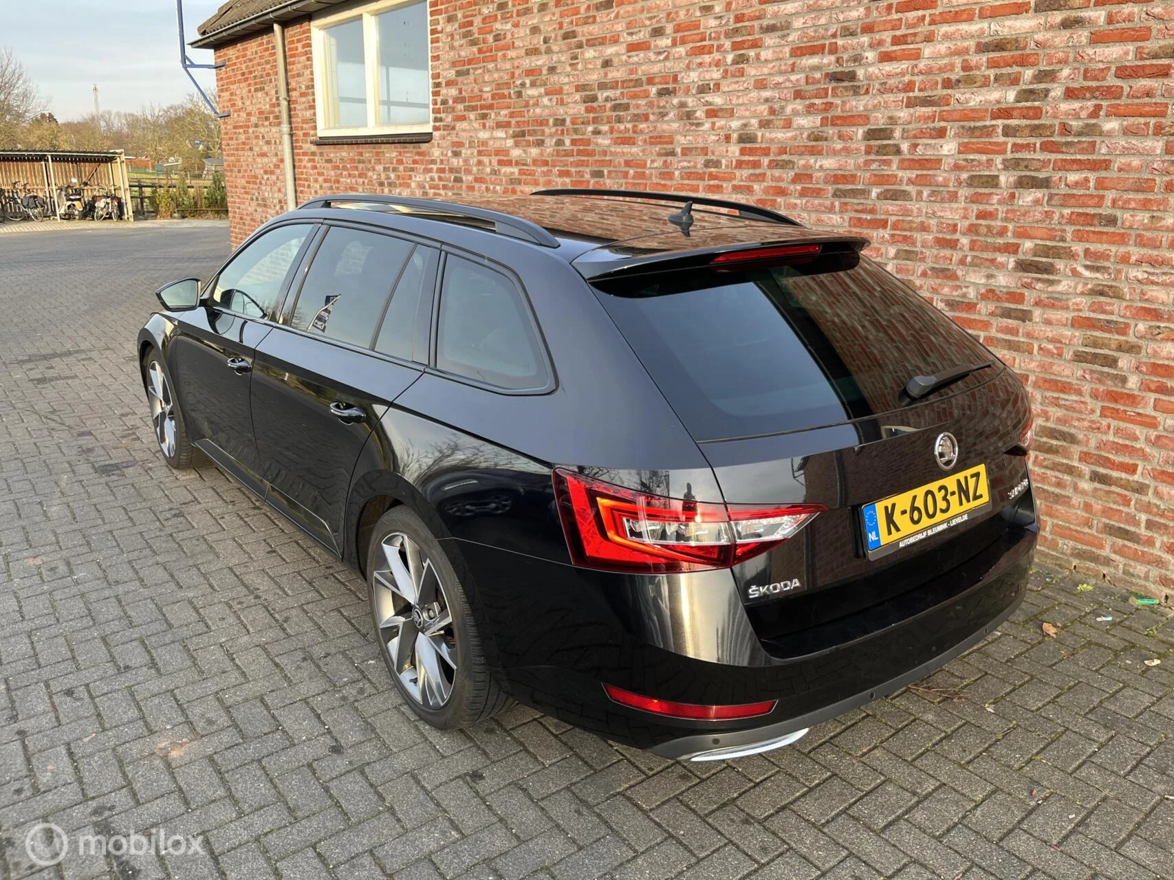 Hoofdafbeelding Škoda Superb